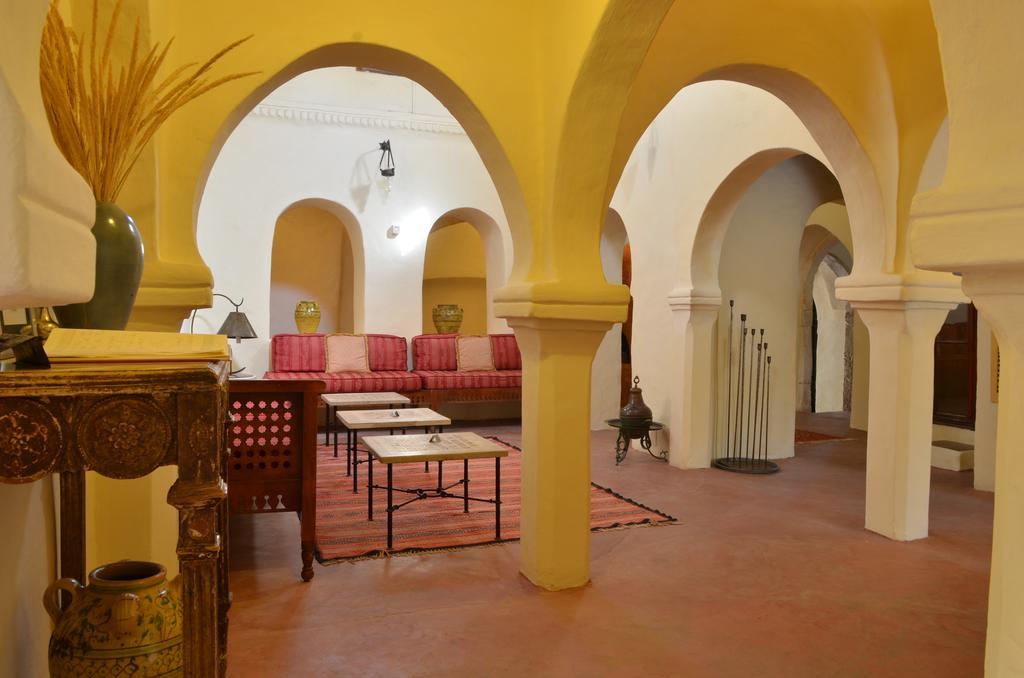 Al Harah al Kabirah Hotel Dar Dhiafa מראה חיצוני תמונה